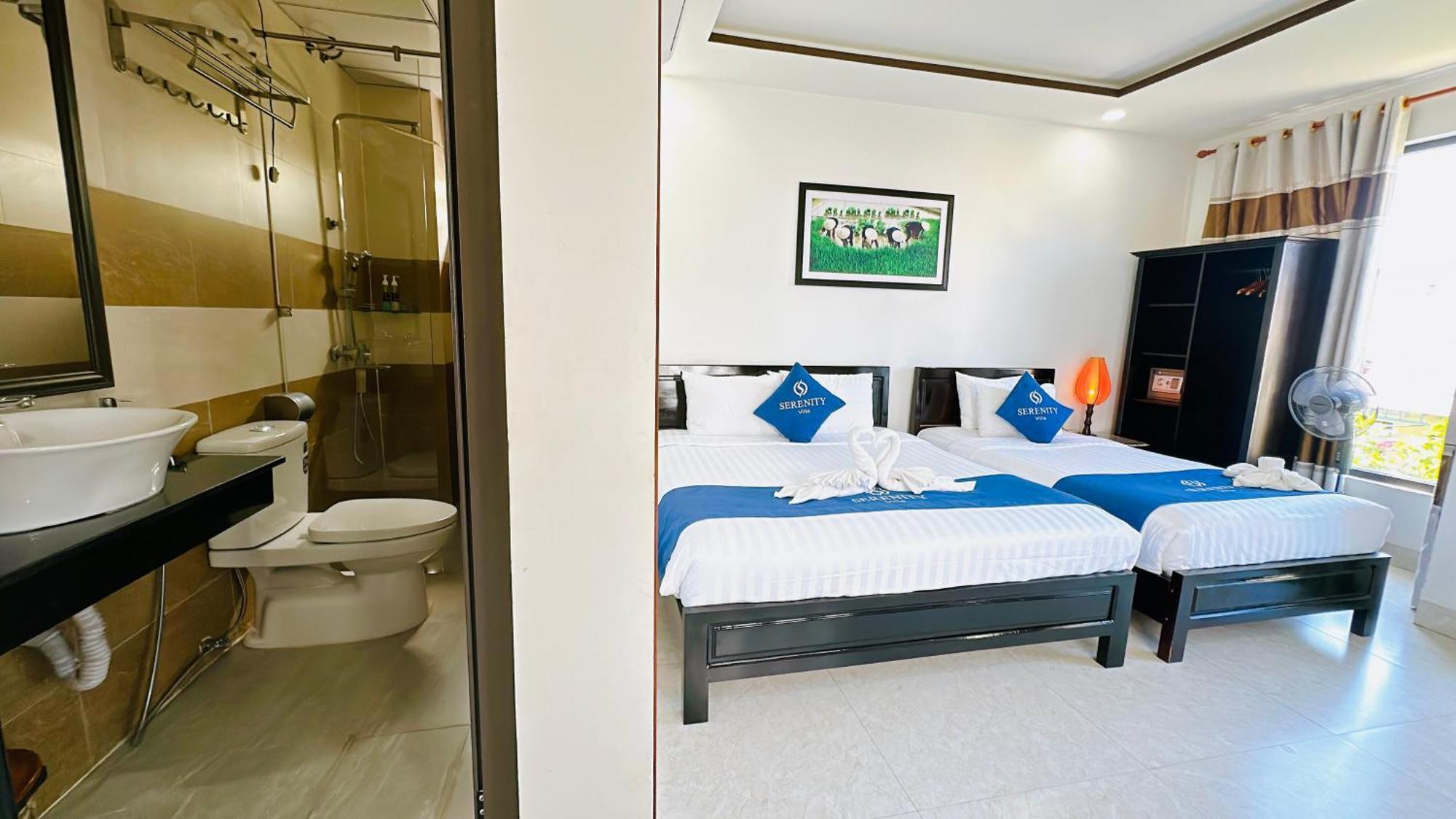 Deluxe Triple Room City View